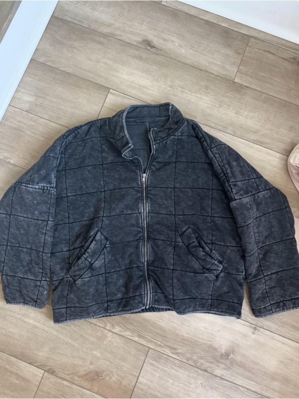 Free people look alike Quilted Jacket - Charcoal Gray